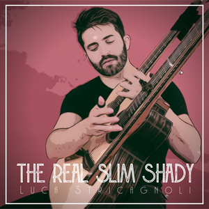 模特中出潮喷视频
